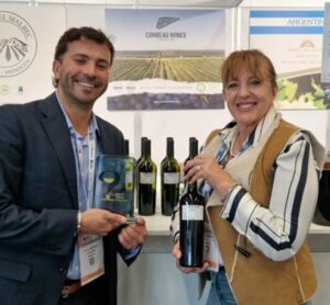 Cinco bodegas de Mendoza ganaron medallas en la feria de vinos a granel ...